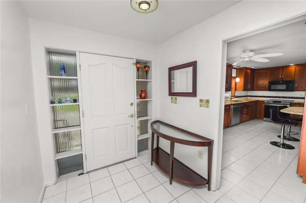 228 W LAKE INA DRIVE Winter Haven, FL 33884