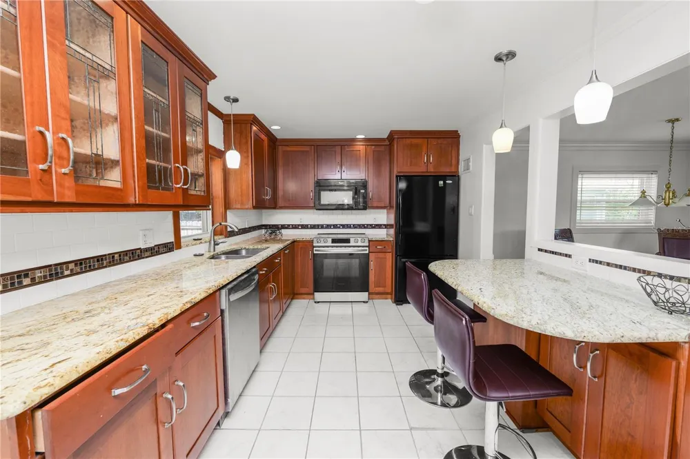 228 W LAKE INA DRIVE Winter Haven, FL 33884