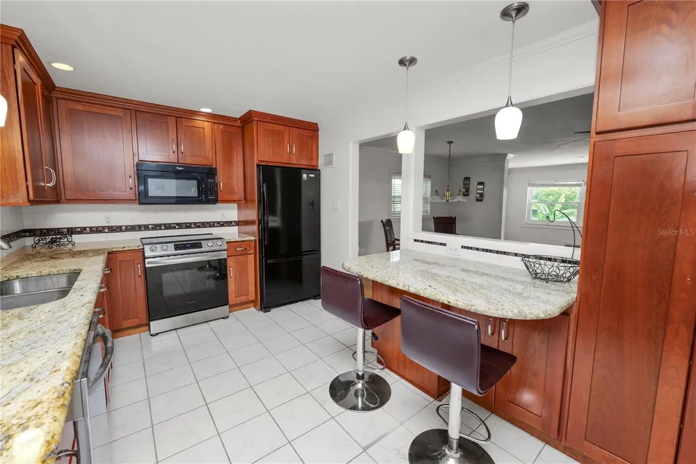 228 W LAKE INA DRIVE Winter Haven, FL 33884
