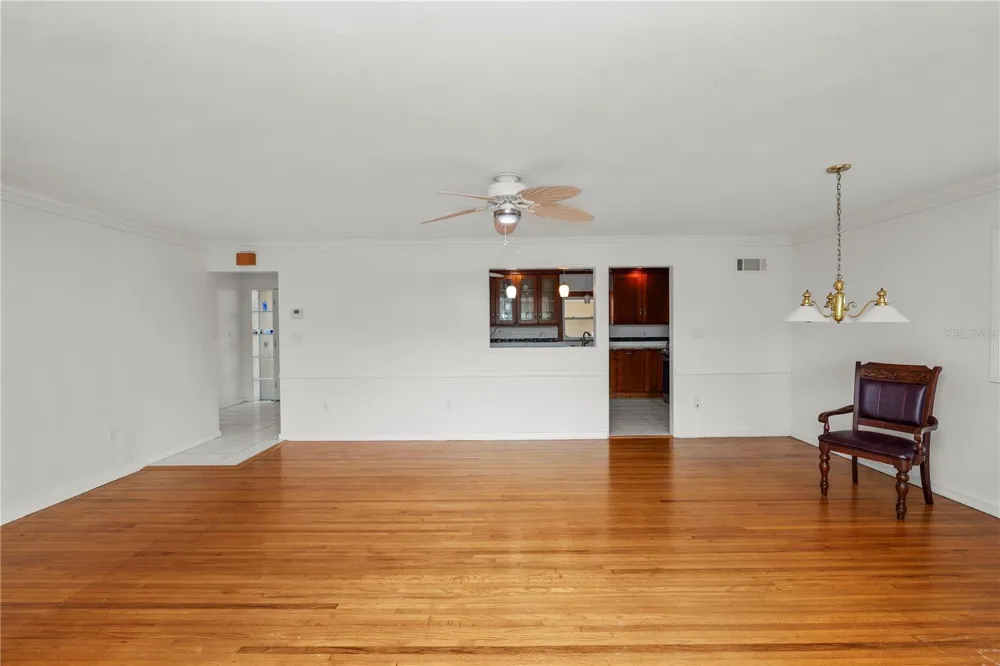 228 W LAKE INA DRIVE Winter Haven, FL 33884