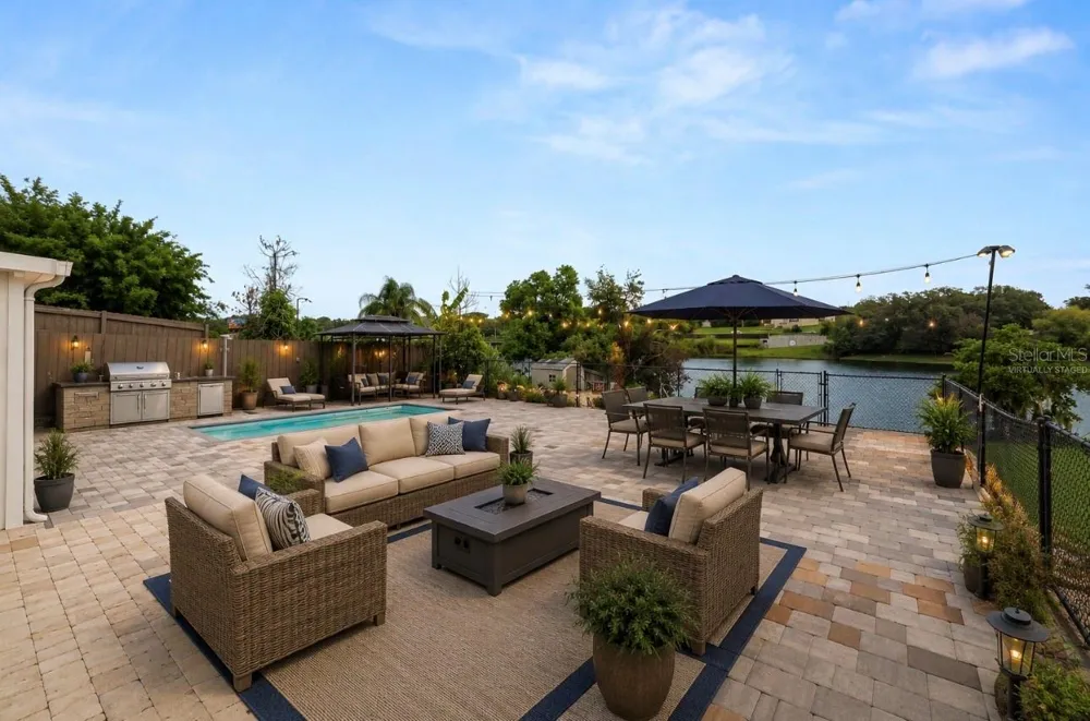 228 W LAKE INA DRIVE Winter Haven, FL 33884