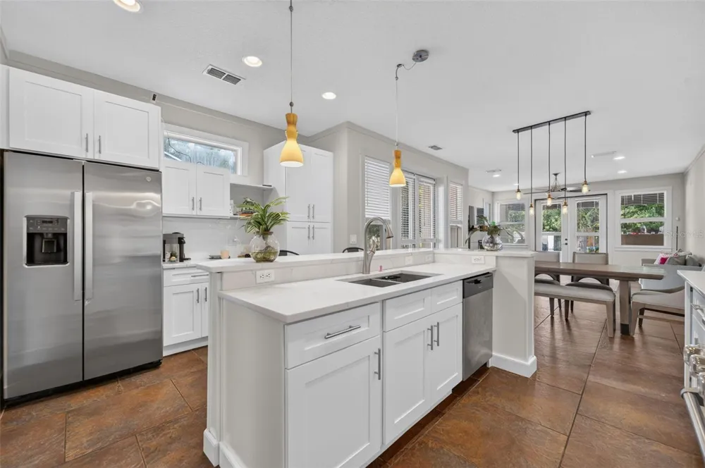 1071 ARAGON AVENUE Winter Park, FL 32789