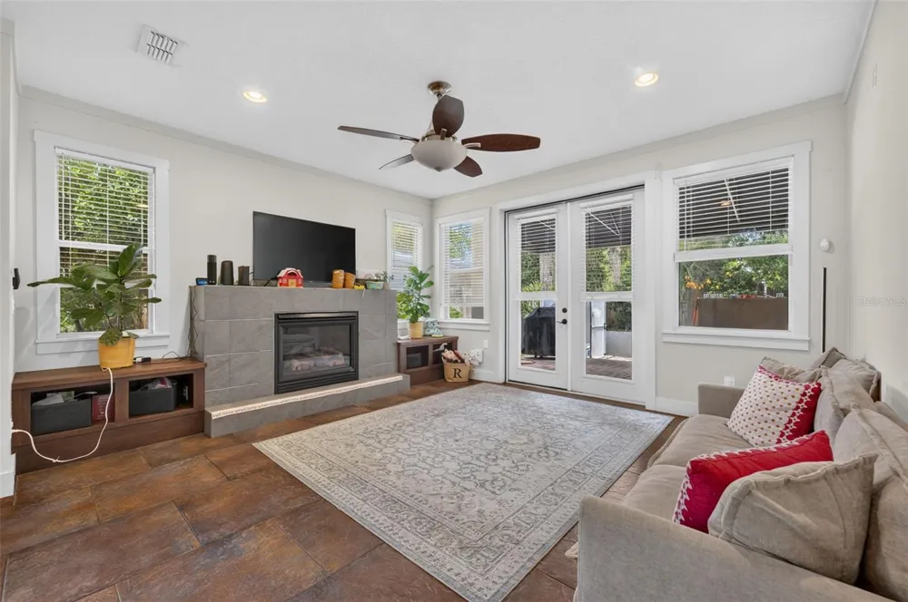 1071 ARAGON AVENUE Winter Park, FL 32789