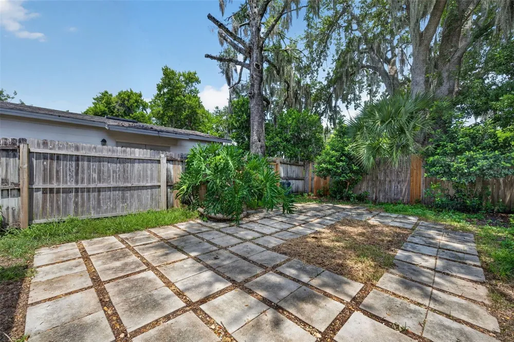1071 ARAGON AVENUE Winter Park, FL 32789
