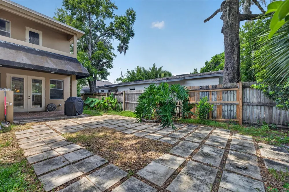 1071 ARAGON AVENUE Winter Park, FL 32789