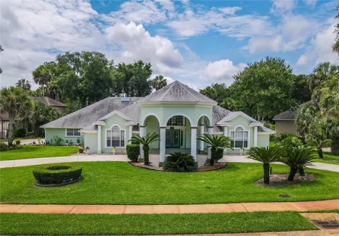 1308 WICKLOW LANE