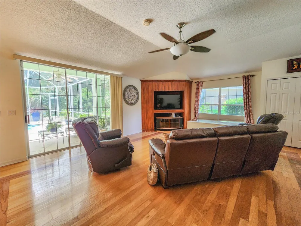 1308 WICKLOW LANE Ormond Beach, FL 32174
