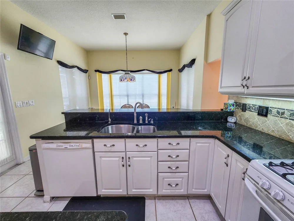 1308 WICKLOW LANE Ormond Beach, FL 32174