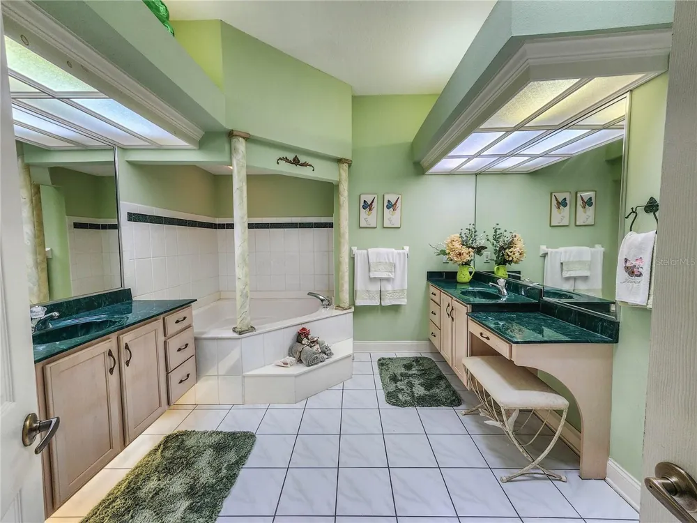 1308 WICKLOW LANE Ormond Beach, FL 32174