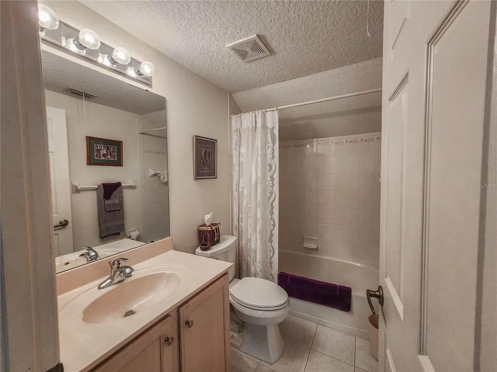 1308 WICKLOW LANE Ormond Beach, FL 32174