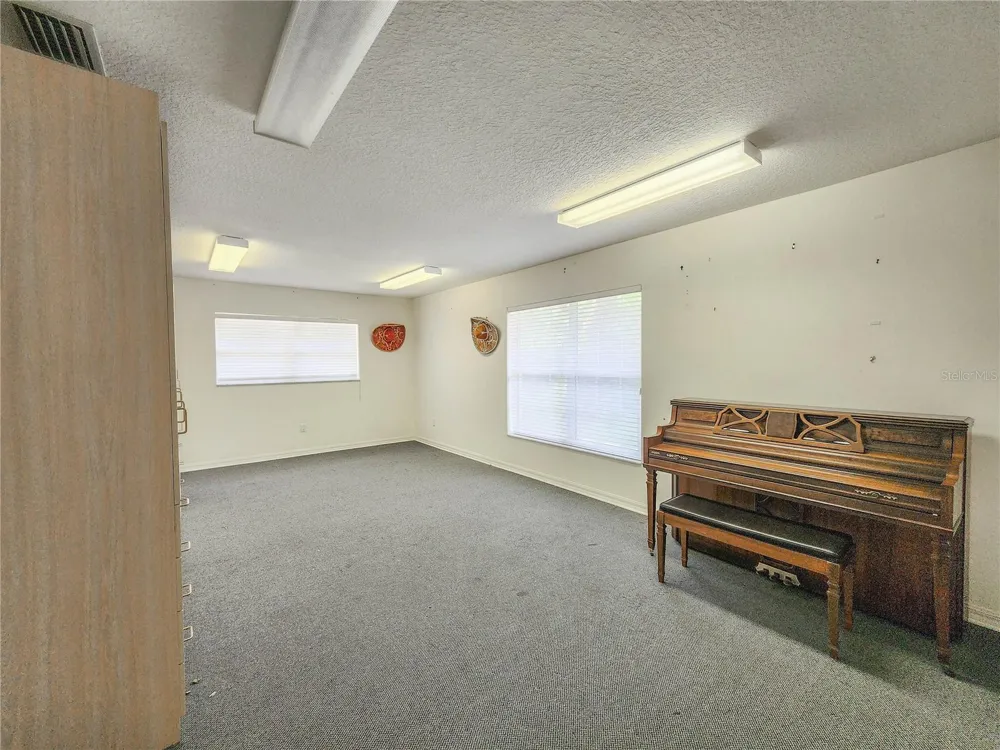 1308 WICKLOW LANE Ormond Beach, FL 32174