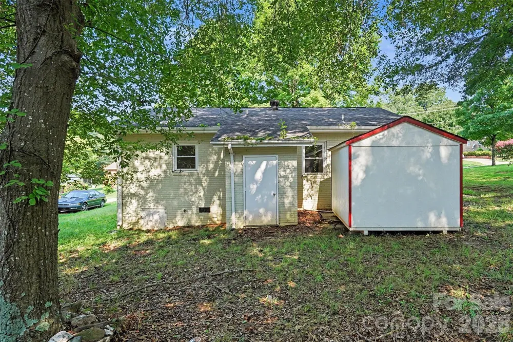 1328 Newton Street Shelby, NC 28150