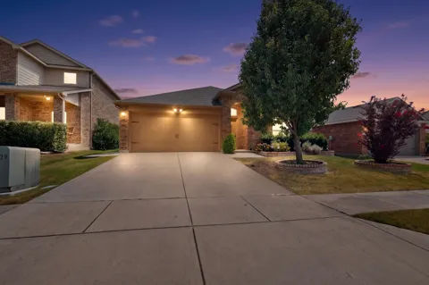 1119 Garnet Street