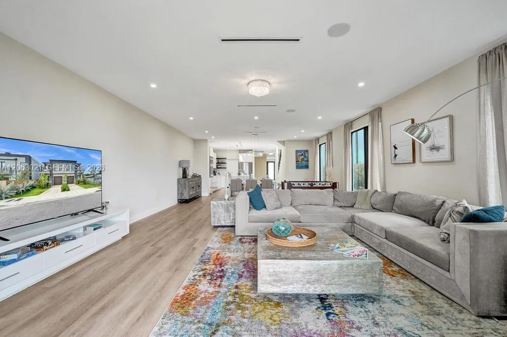 1103 NE 16th Ter #1 Fort Lauderdale, FL 33304