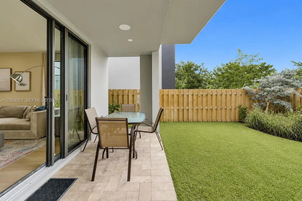 1103 NE 16th Ter #1 Fort Lauderdale, FL 33304