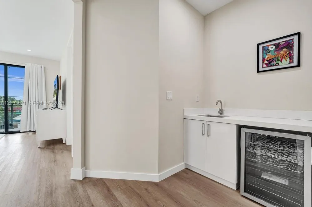 1103 NE 16th Ter #1 Fort Lauderdale, FL 33304