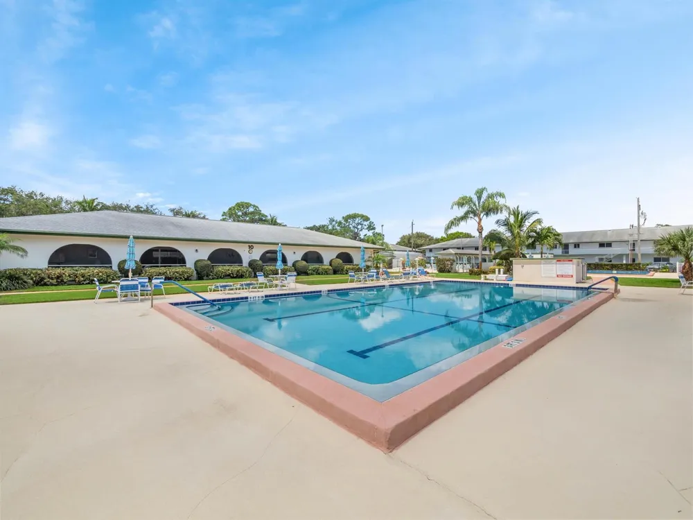 3 Westwood Avenue #101E Tequesta, FL 33469
