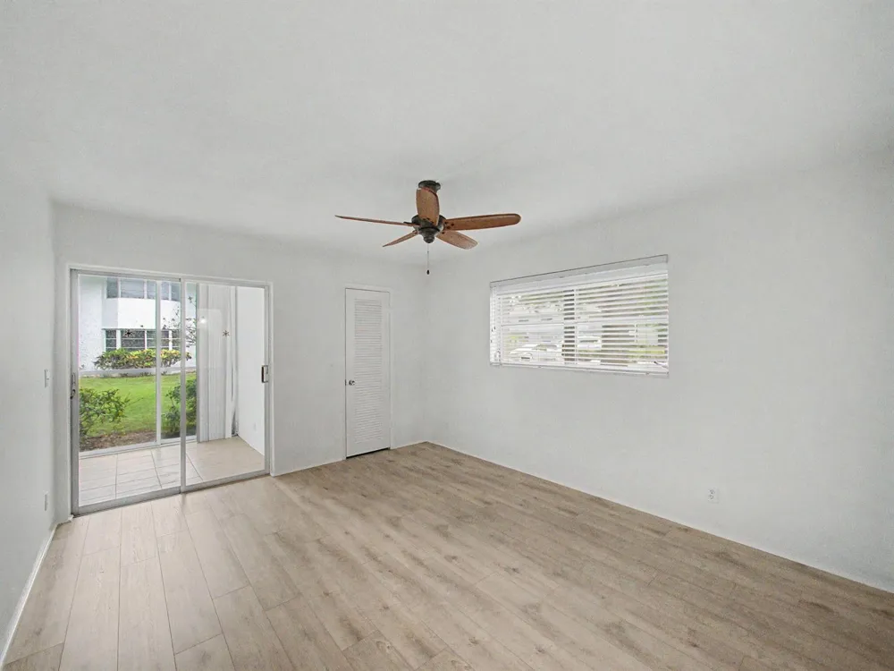 3 Westwood Avenue #101E Tequesta, FL 33469