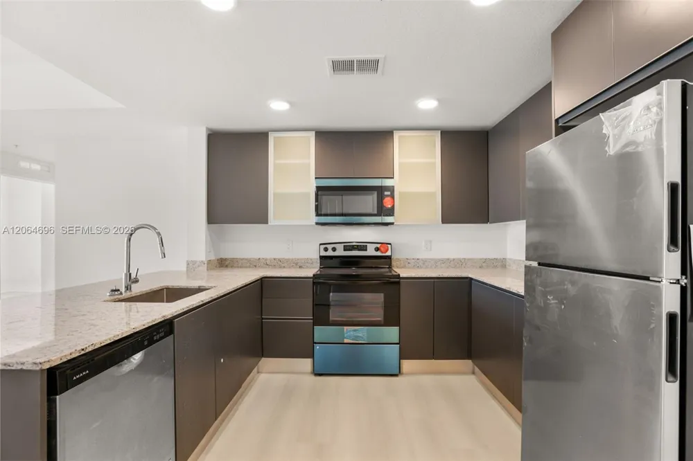 5563 Millenia Park Blvd #225 Orlando, FL 32839