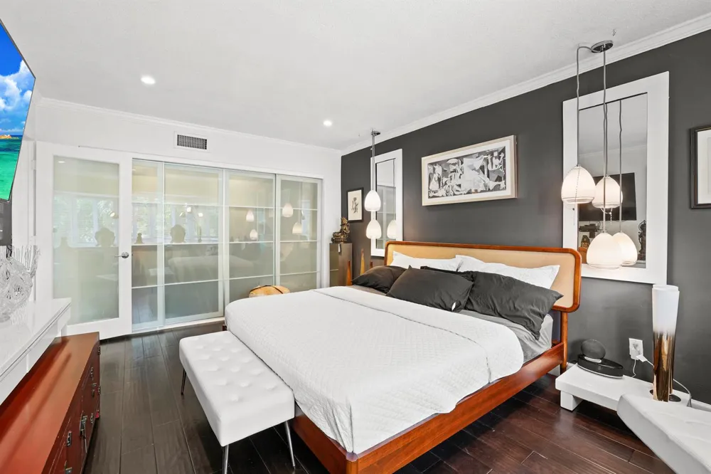 7 Middlesex Drive Wilton Manors, FL 33305
