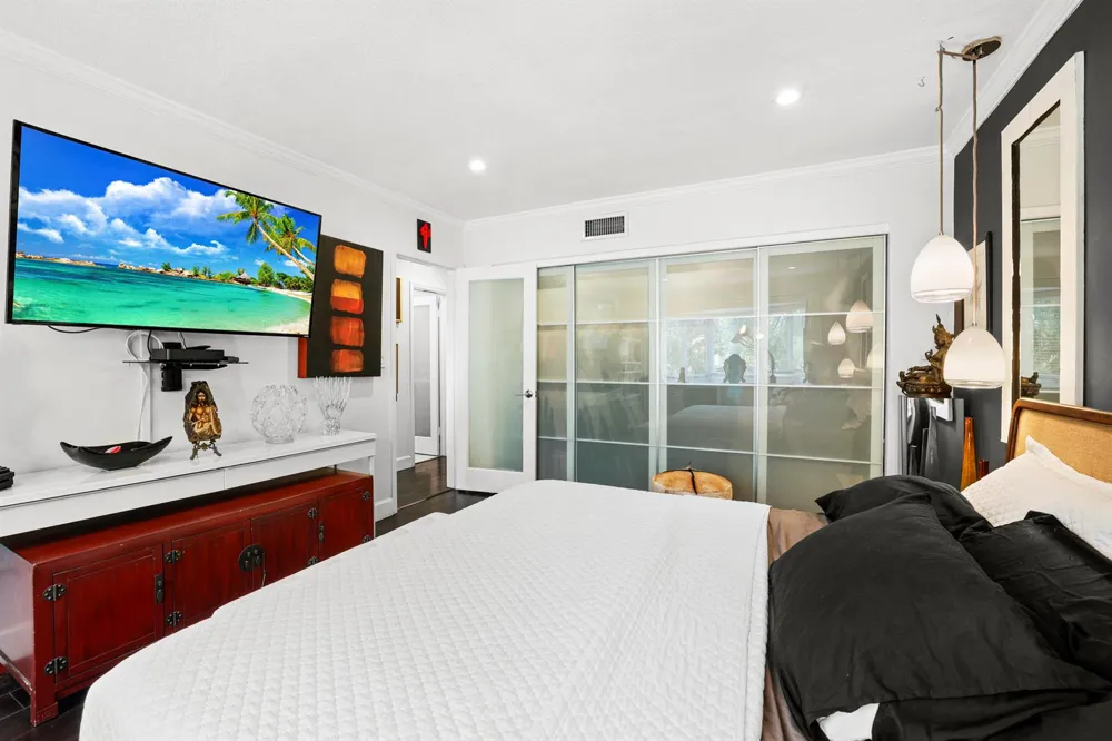 7 Middlesex Drive Wilton Manors, FL 33305