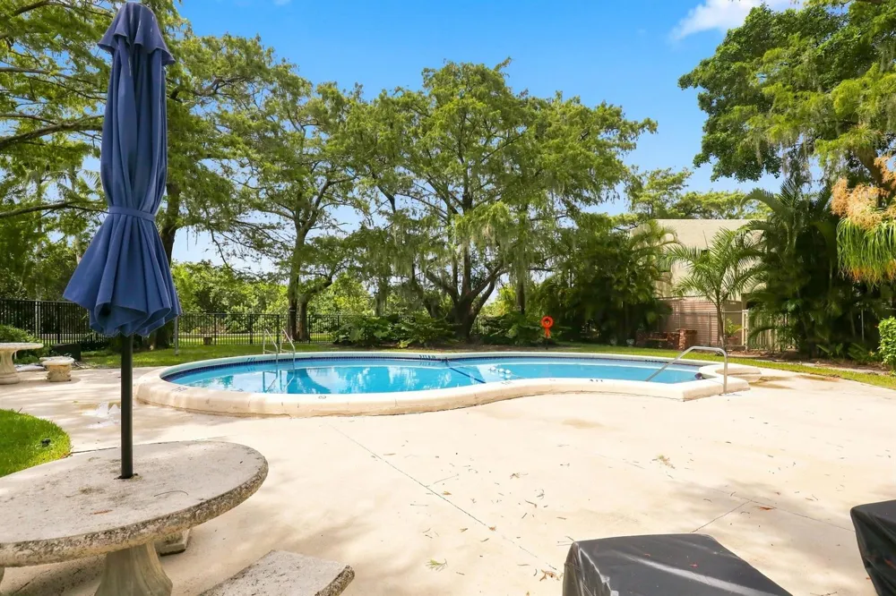7 Middlesex Drive Wilton Manors, FL 33305