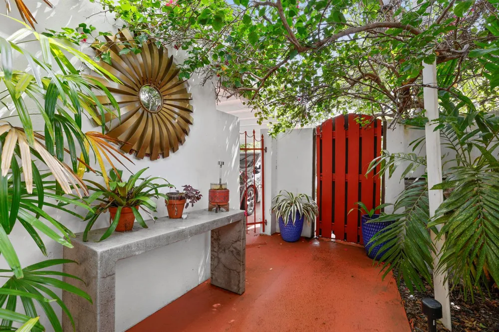 7 Middlesex Drive Wilton Manors, FL 33305