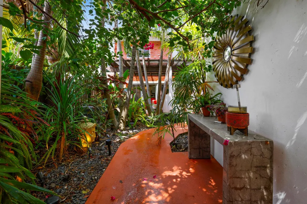 7 Middlesex Drive Wilton Manors, FL 33305