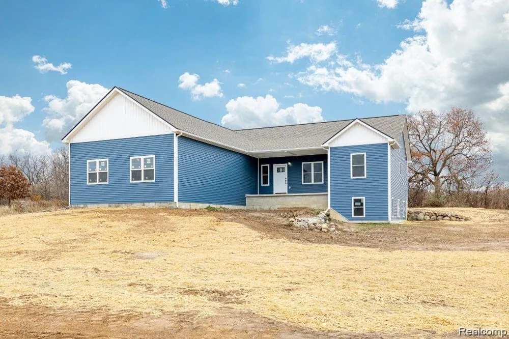 5516 W Lowe Road Howell Township, MI 48836