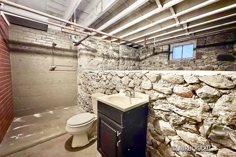 4550 Bowen Boulevard SE Kentwood City, MI 49508