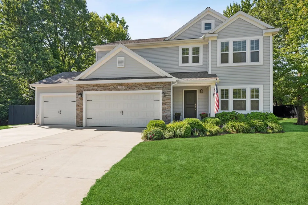 7242 Pacific Avenue Casco Township, MI 49090