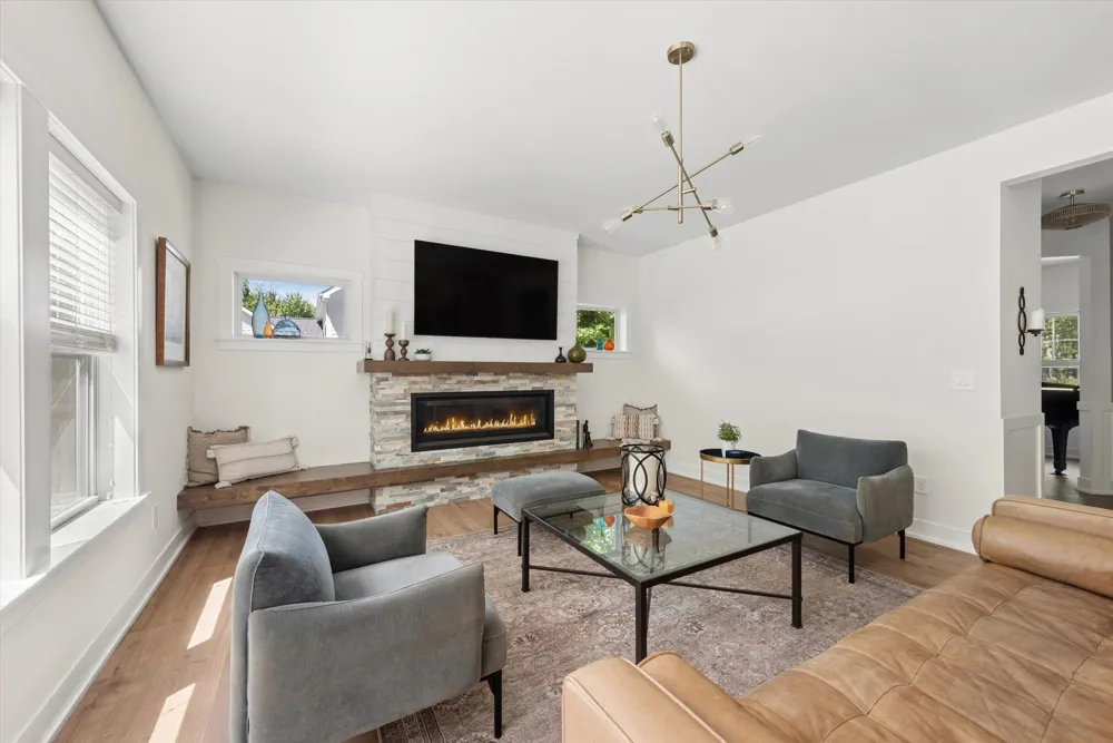 7242 Pacific Avenue Casco Township, MI 49090