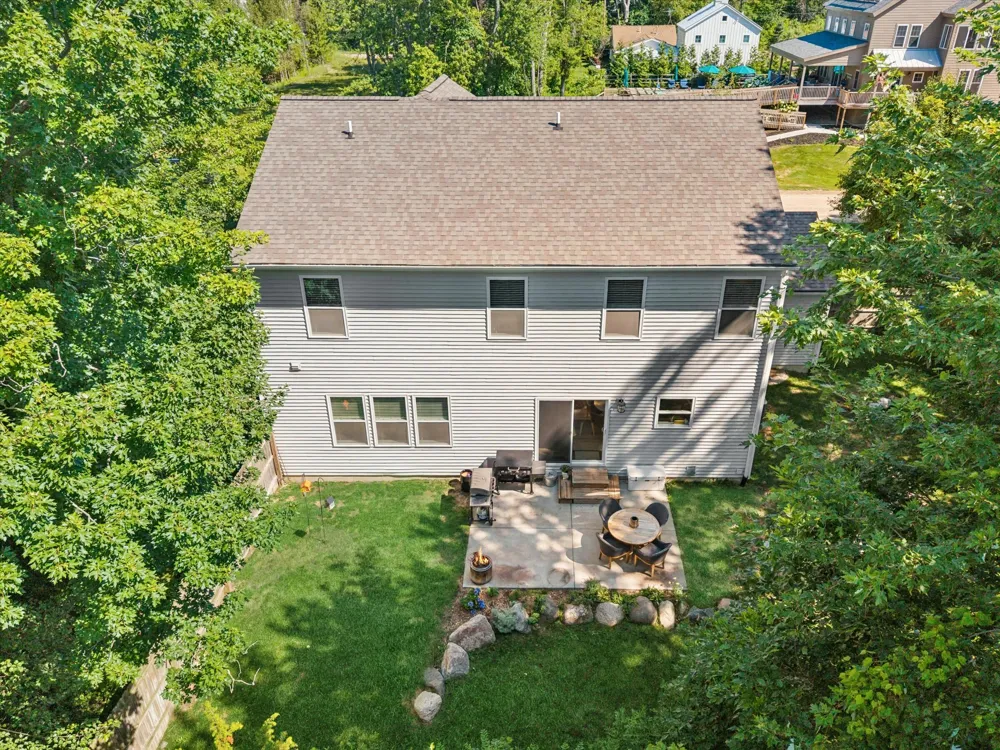 7242 Pacific Avenue Casco Township, MI 49090