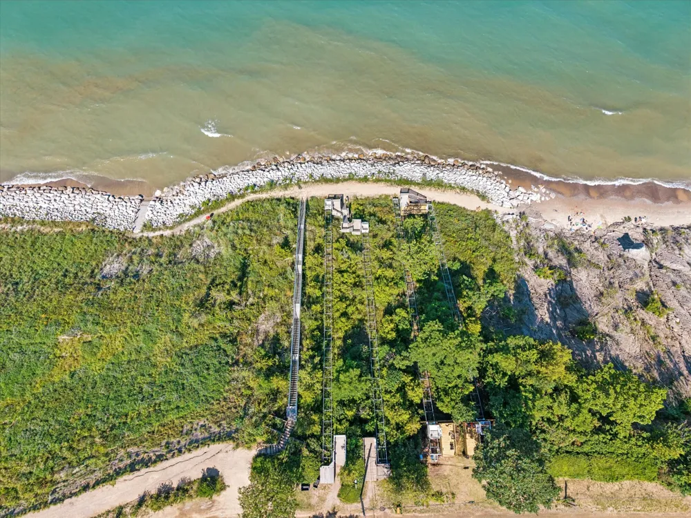 7242 Pacific Avenue Casco Township, MI 49090