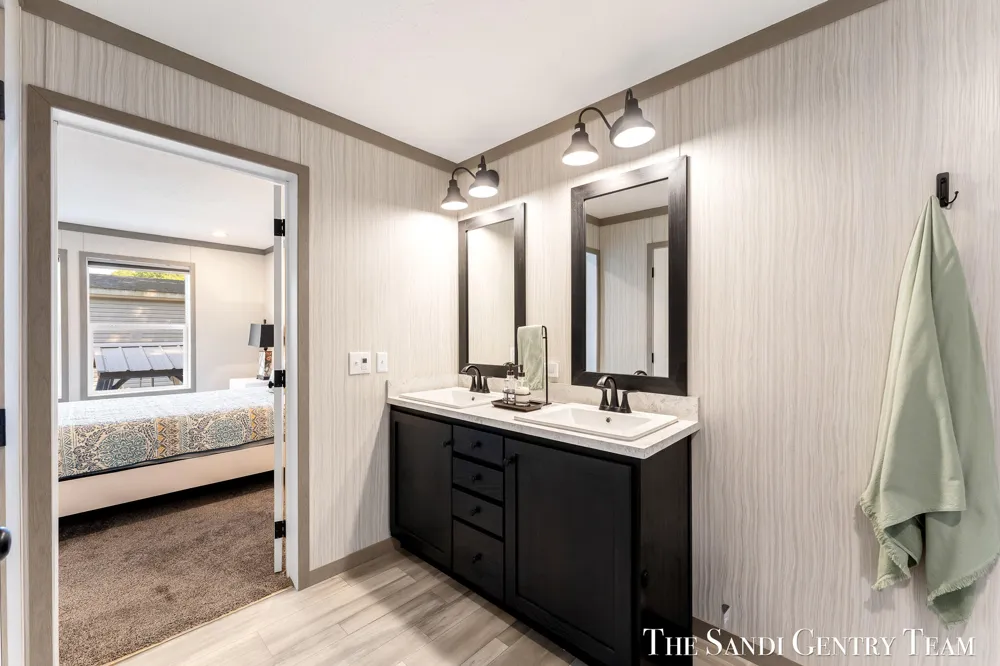 14940 Saint Lawrence Drive Spring Lake Township, MI 49456