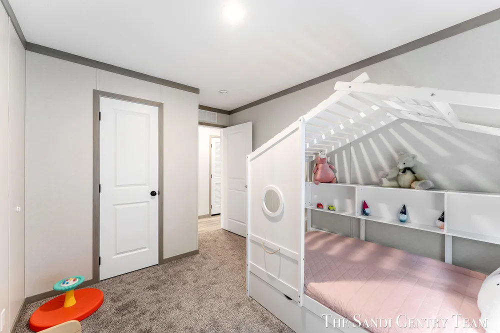 14940 Saint Lawrence Drive Spring Lake Township, MI 49456