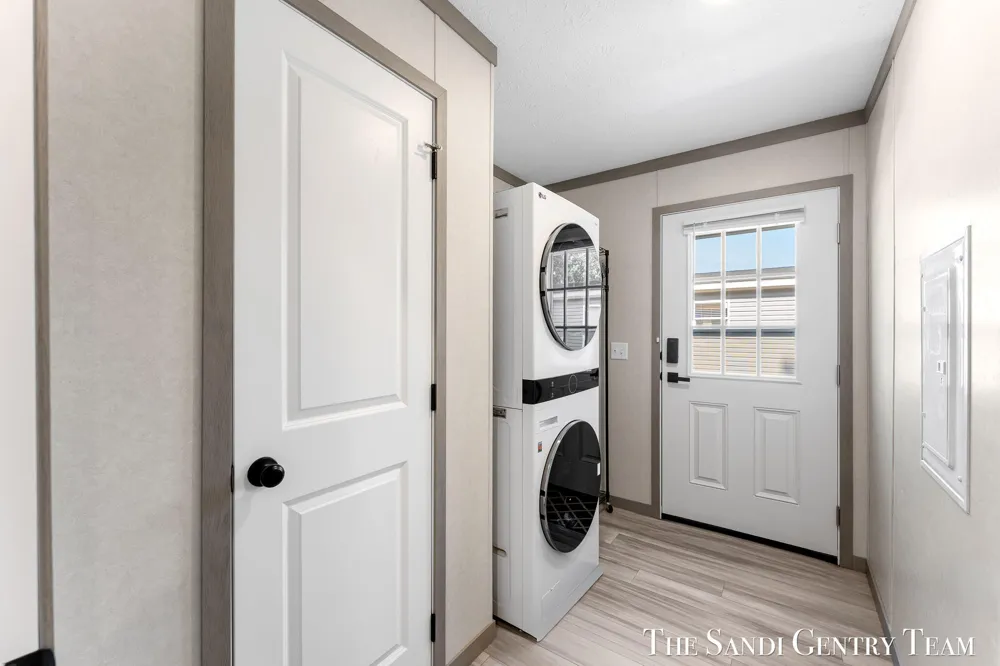 14940 Saint Lawrence Drive Spring Lake Township, MI 49456