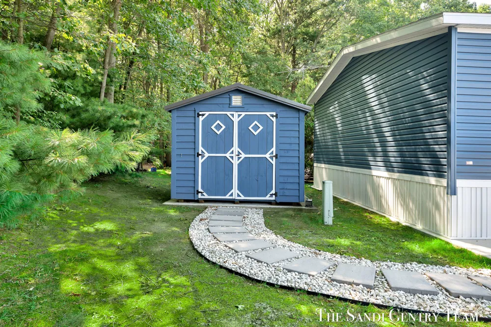14940 Saint Lawrence Drive Spring Lake Township, MI 49456
