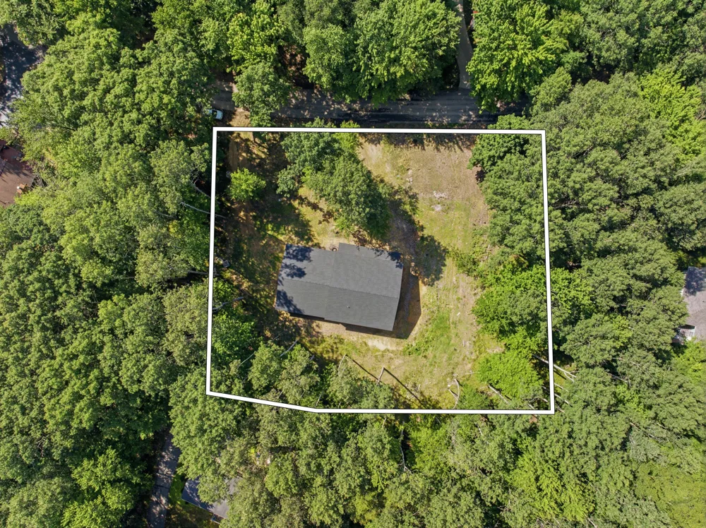 9810 Birdie Drive Morton Township, MI 49346