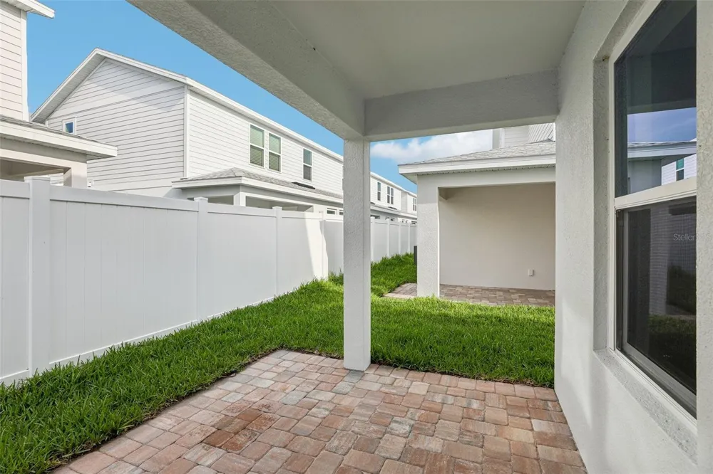 2704 MEADOW CREST DRIVE St Cloud, FL 34773