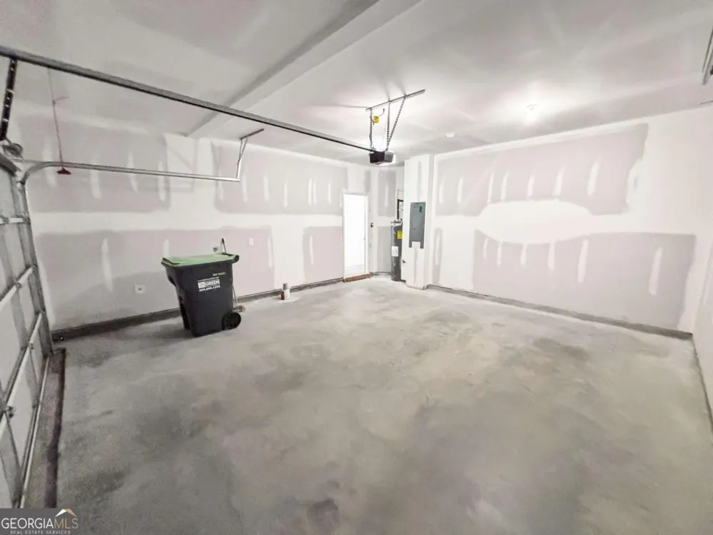 5784 Silver Lake DR Mableton, GA 30126