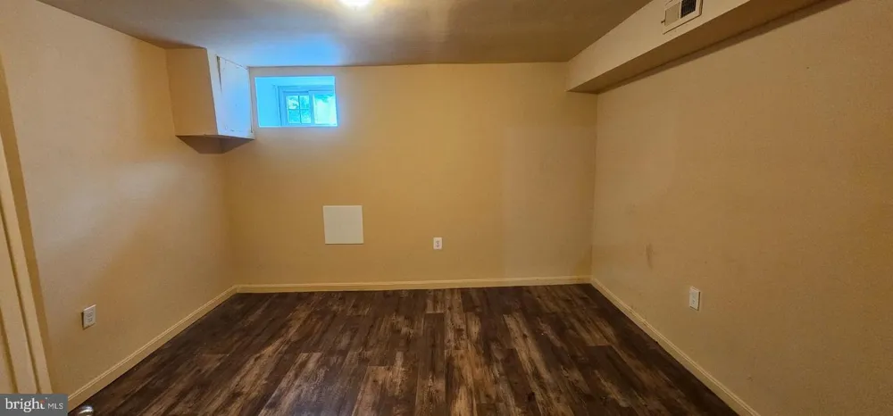 2548 OSWEGO AVENUE Baltimore, MD 21215