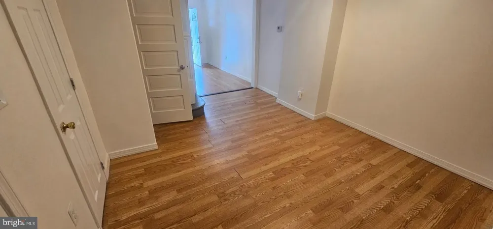 2548 OSWEGO AVENUE Baltimore, MD 21215