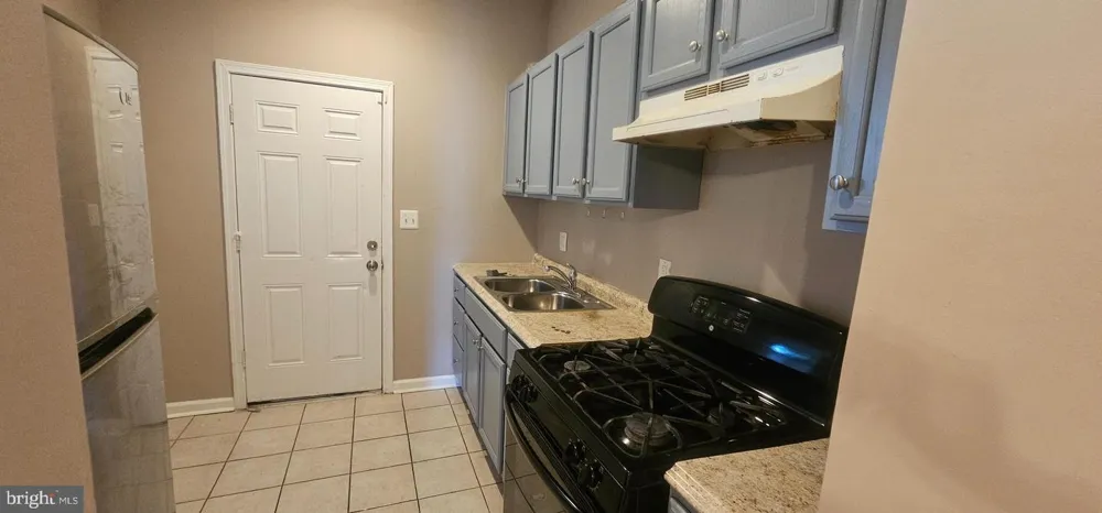 2548 OSWEGO AVENUE Baltimore, MD 21215