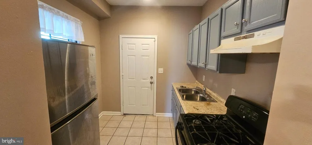 2548 OSWEGO AVENUE Baltimore, MD 21215