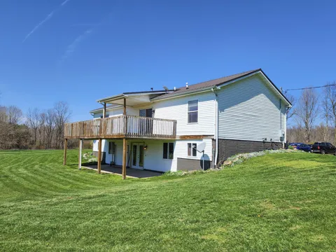 265 W Pearl Road