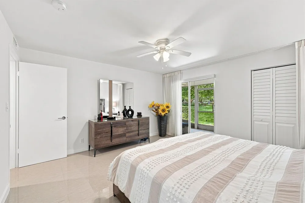 2405 Antigua Circle #L1 Coconut Creek, FL 33066