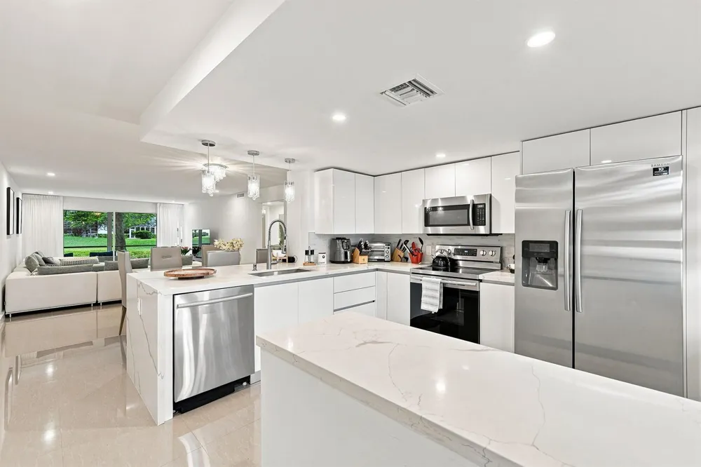 2405 Antigua Circle #L1 Coconut Creek, FL 33066