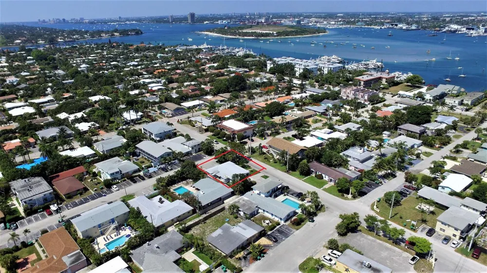 2400 Park Avenue #2 Riviera Beach, FL 33404