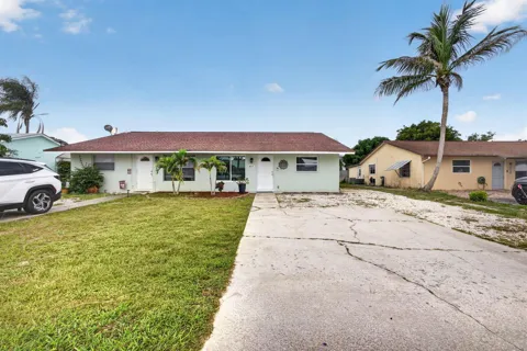 8717 SE SANDY LANE